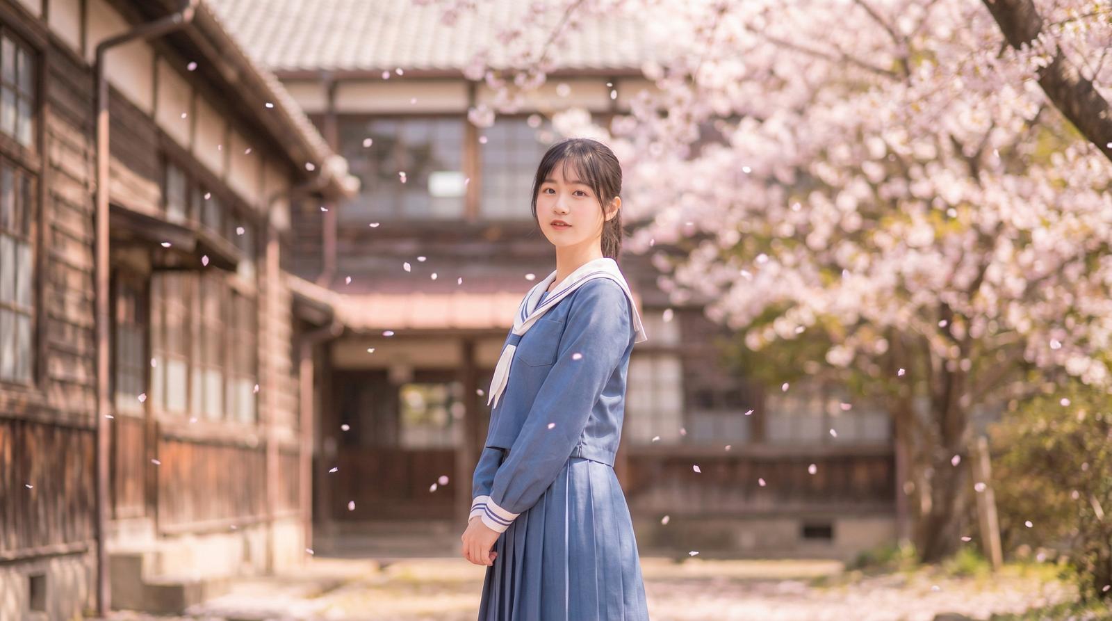 中文字幕动漫Cosplay视频